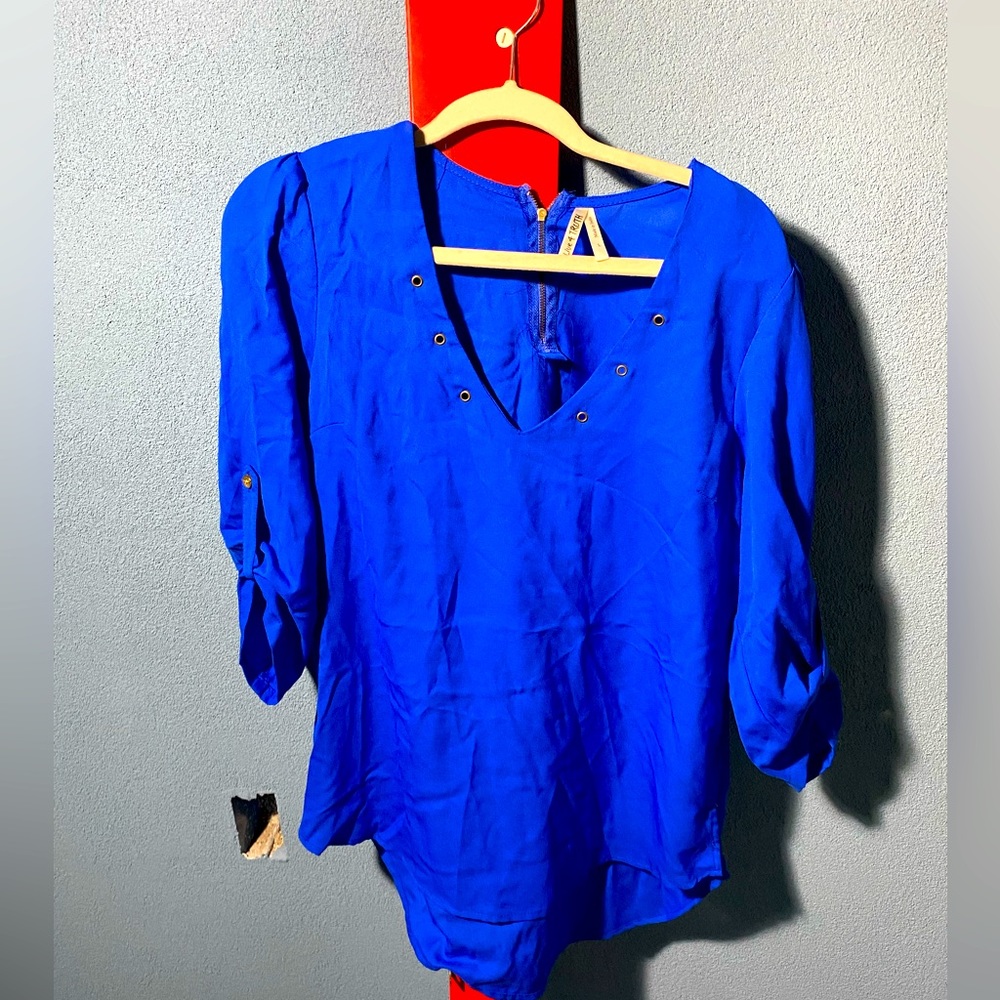Royal blue pretty women blouse size large 3/4 sleeve